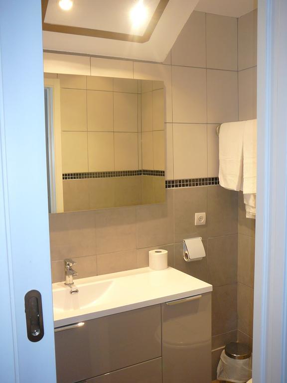Hotel Faidherbe Boulogne-sur-Mer Room photo